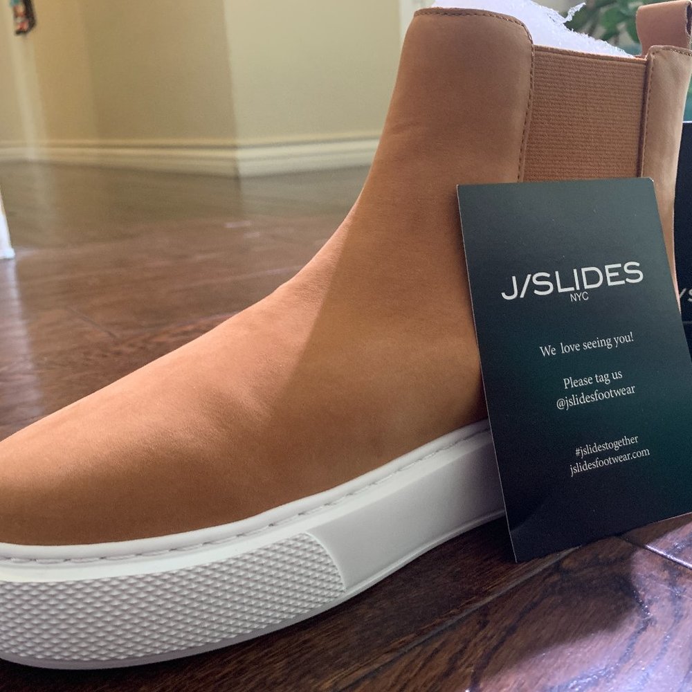 NEW J Slides Dani Platform Chelsea Ankle Boot In Cognac Womens 8